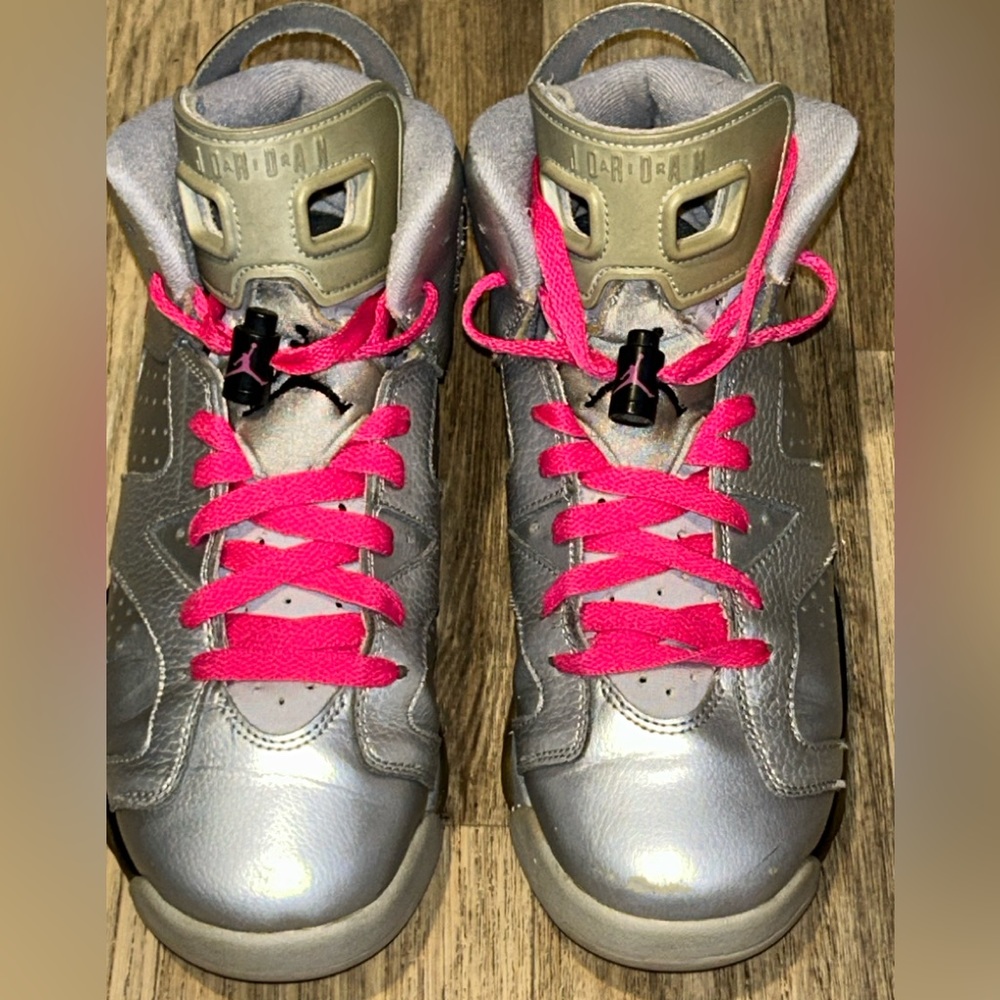 COPY - Jordan Retro 6 Valentines Day